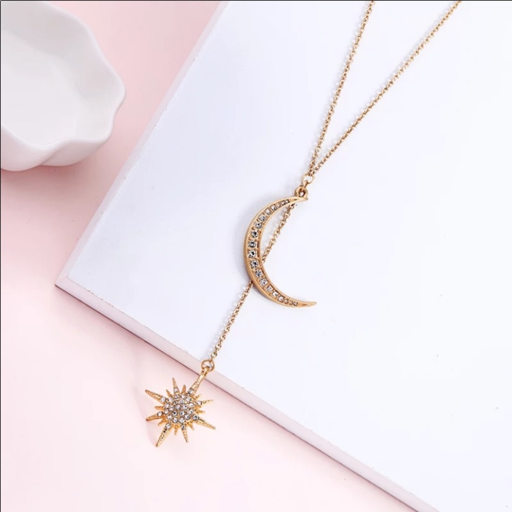 Star and Moon Necklace - Picture 4 of 5